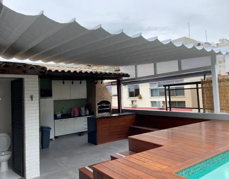 Toldo retrátil para área externa