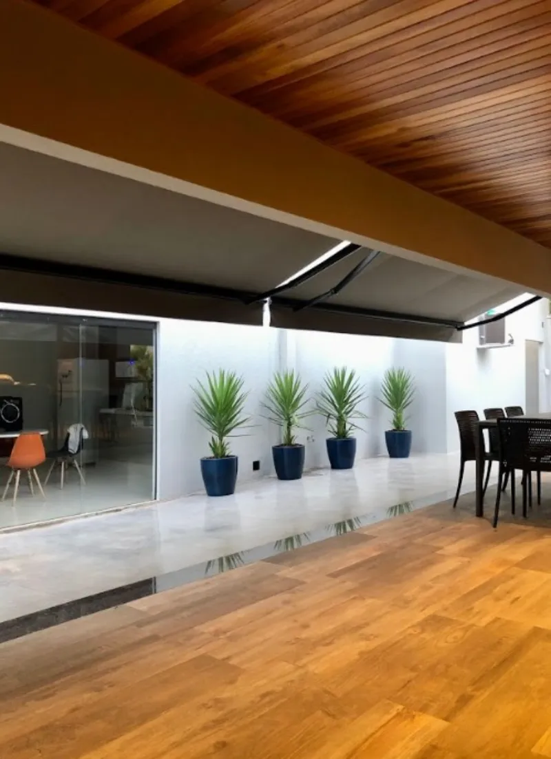 Toldo retrátil para área externa na Barra da Tijuca