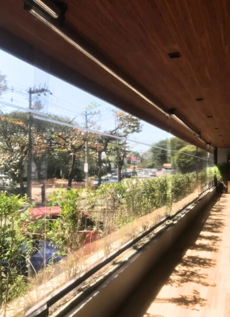 Toldo transparente para varanda